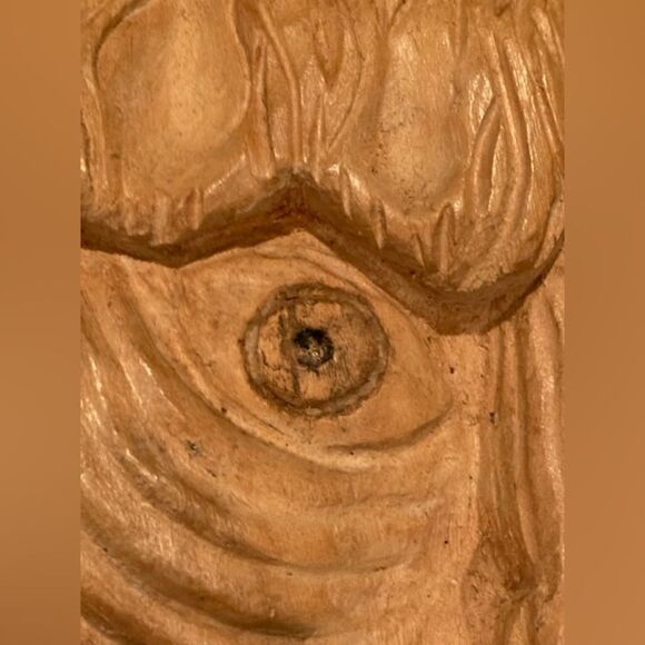 Vintage 1998 Creepy Wooden Hand Carved Beast Animal Face Wall Plaque - Picture 6 of 11